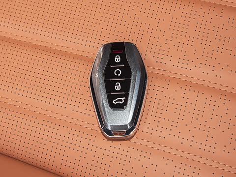 2026�� 2.0TD �Զ���Ӣ 5��