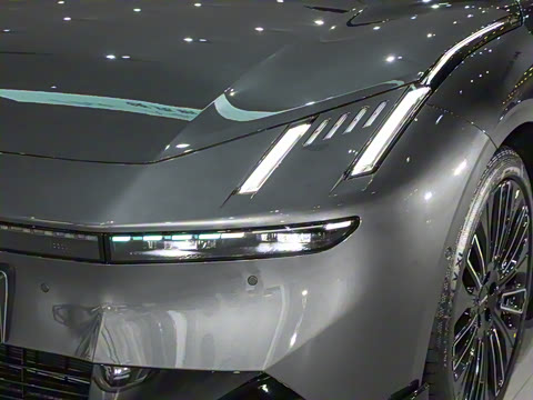 2025�� 120����Ultra H5