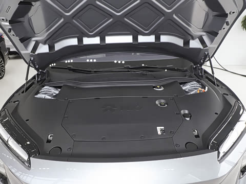 2025�� �ھ������ 100kWh