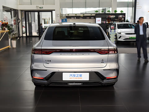 2026�� EV �Ǽݰ� 705KM����������
