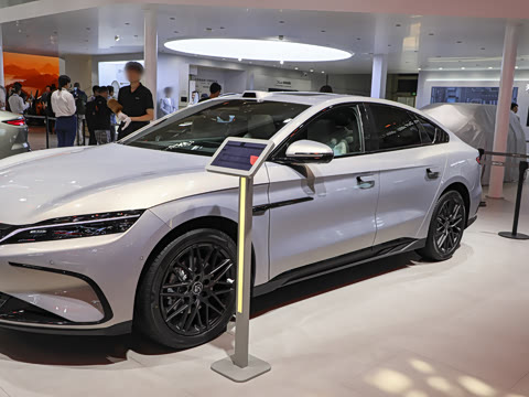 2026�� EV �Ǽݰ� 705KM���������