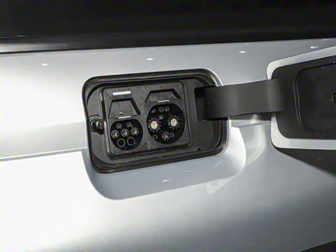 2025�� 401���������