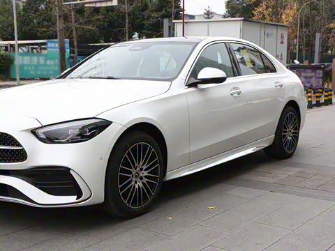 2026�� C 260 L �˶��ر��