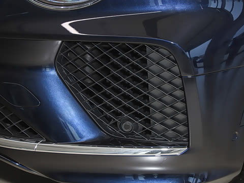 2026�� 4.0T V8 ������