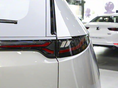 2025�� ����200 Max