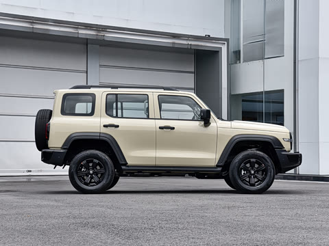 2026�� 2.0T ����������