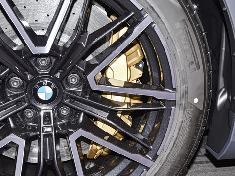 2025�� M5