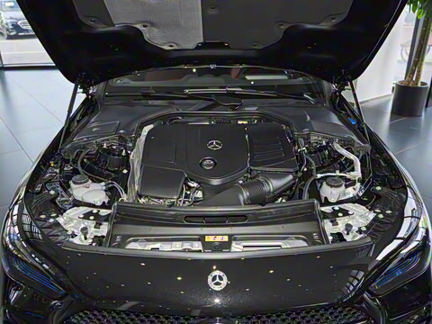 2025�� CLE 300 4MATIC �����ͽ��ܳ�