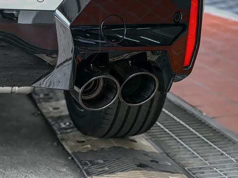 2026�� M35i