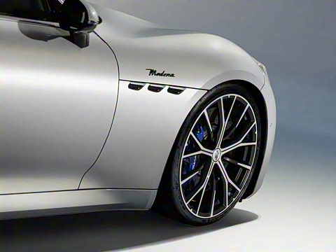 2023�� 3.0T Modena