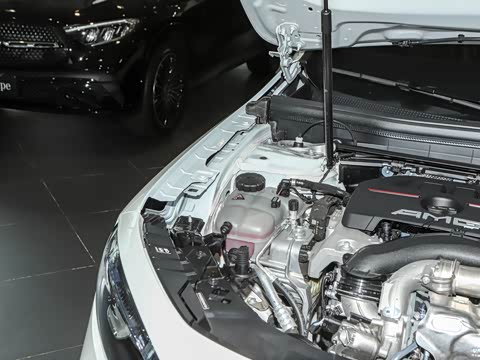 2026�� AMG GLB 35 4MATIC