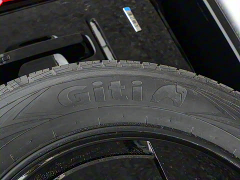 2025�� 210KM ����Ultra��