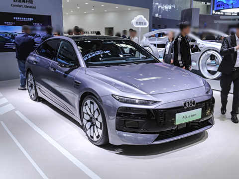 2026�� quattro Ǭ���Ǽݰ�