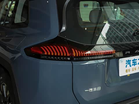 2026�� 2.0L ����������