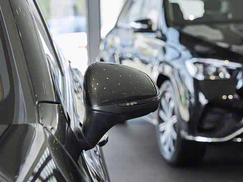 2025�� 350 e L 4MATIC ��ذ�