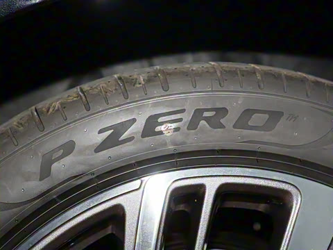 2026�� E 300 L ʱ���˶���