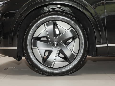 2025�� Pro ������