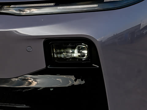 2027�� 670������