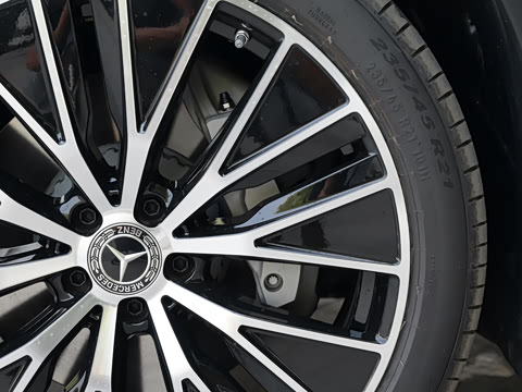 2026�� ����� 400 L 4MATIC