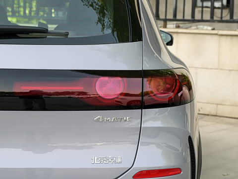 2026�� ����� 400 L 4MATIC