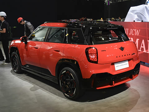 2025�� �Ŀ� JOHN COOPER WORKS