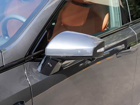 2026�� 550Ultra��ΪǬ��ADS SE��