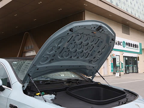 2026�� 300L �����������ǰ�