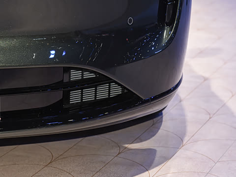 2025�� ���� Ultra�������� (896�߼����״