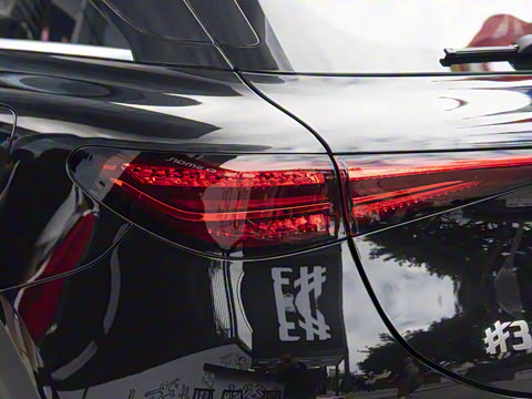 2026�� Keith Haring�����ر��