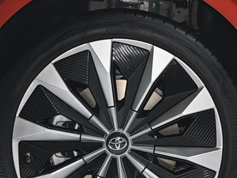 2026�� 710 Ultra�����״��