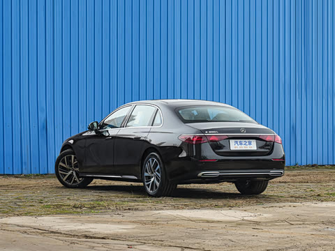 2026�� �Ŀ� E 300 L ʱ����