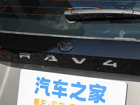 2026�� 2.0L ����������