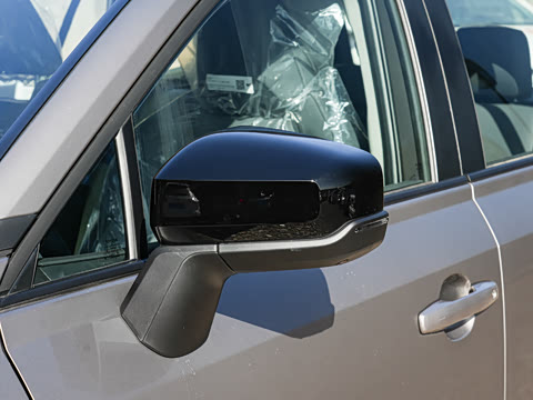 2026�� 2.0L ����������