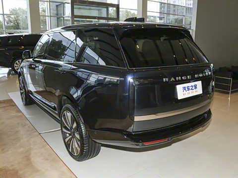 2024�� 4.4 V8 SV���ٴ����ӳ��� 4��