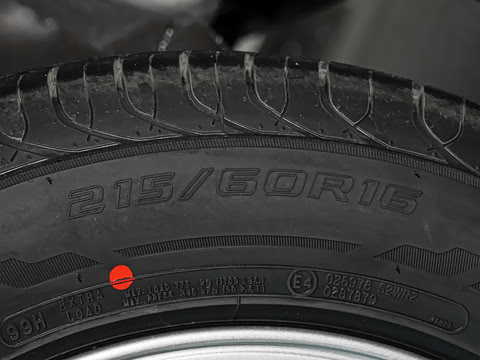 2027�� 2.0L ������ 7��