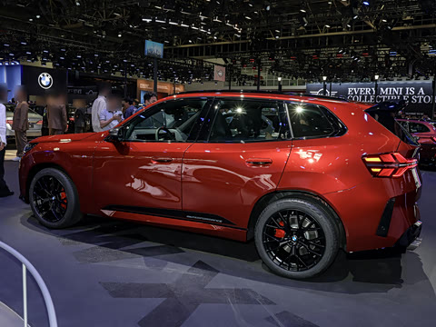 2026�� M50 xDrive