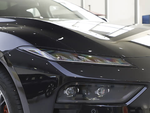 2025�� ���� 650MaxѲ����