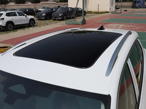 2026�� ̽��L 330TSI ������Ӣ