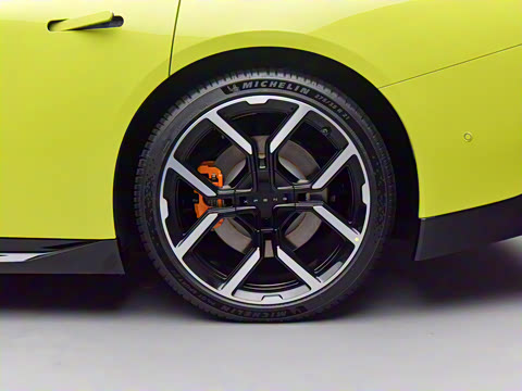 2025�� 820 �������� Ultra