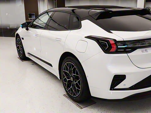 2026�� 103������  Ultra��