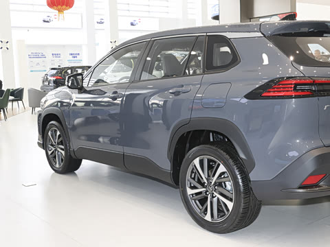 2026�� 2.0L CVT����PLUS��