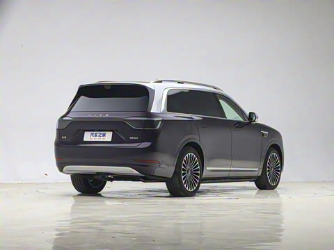 2025�� ���� Ultra�� 52kWh 5����