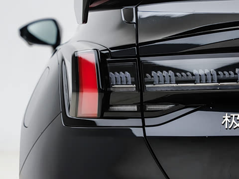 2026�� 103������  Ultra+��