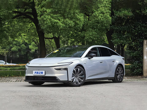 2026�� 700 Max�����״��