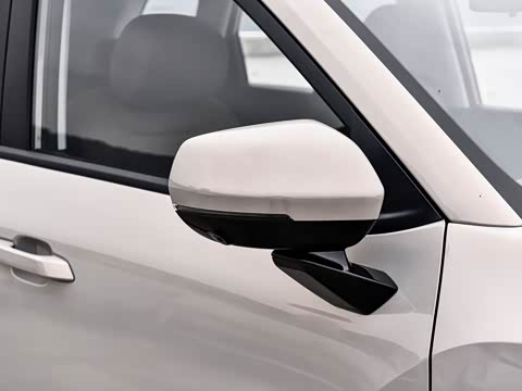 2026�� 1.5T 6MT ������ 