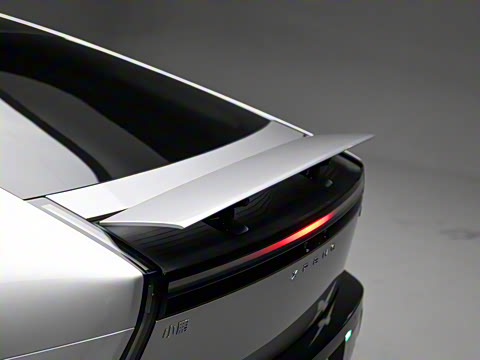 2025�� 750 ���������� Ultra