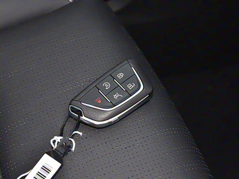 2025�� 2.0T �󶼻���