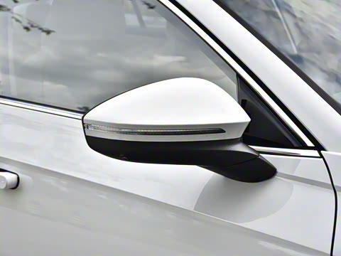 2026�� L 300TSI DSG ������