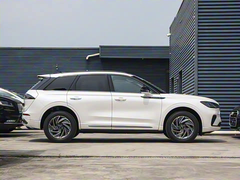 2025�� 1.5T ���������춯��