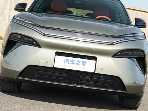 2025�� DM 215KM�����״��콢��